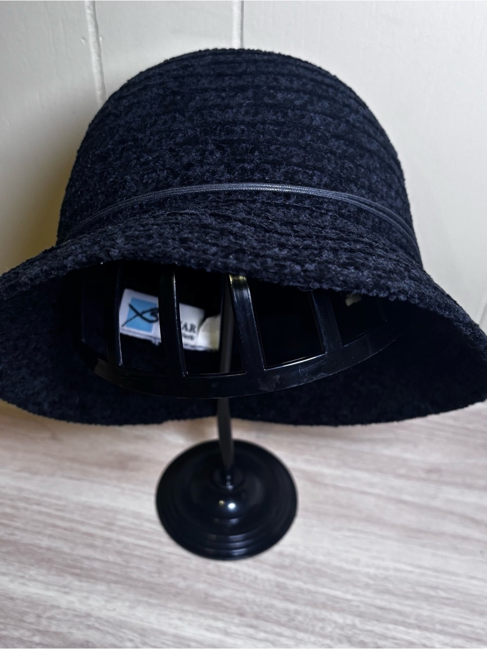 betmar Black Textured Bucket Hat